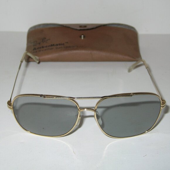 Vintage Ray-Ban  AmberMatic All-Weather SUN GLASSES w/ Case - Picture 1 of 7